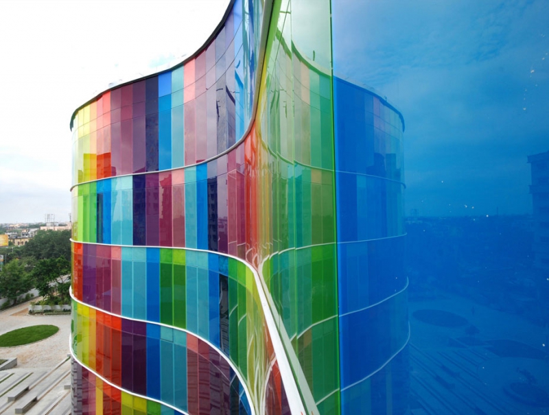 Colored glazed glass