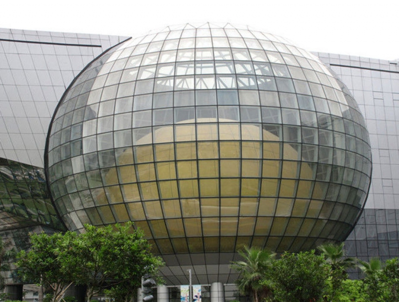 Curved tempered glass